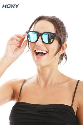 Las gafas de sol inalámbricas impermeables a prueba de polvo de los auriculares bluetooth IPx4 viajan impulsión
